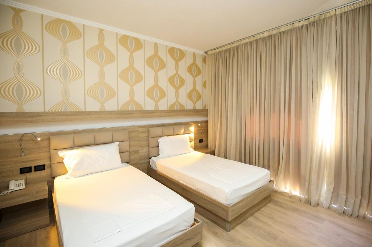 Hotel Partner & Spa Vlorë Екстериор снимка
