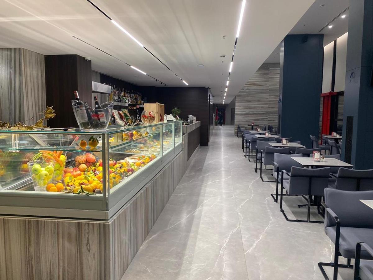 Hotel Partner & Spa Vlorë Екстериор снимка