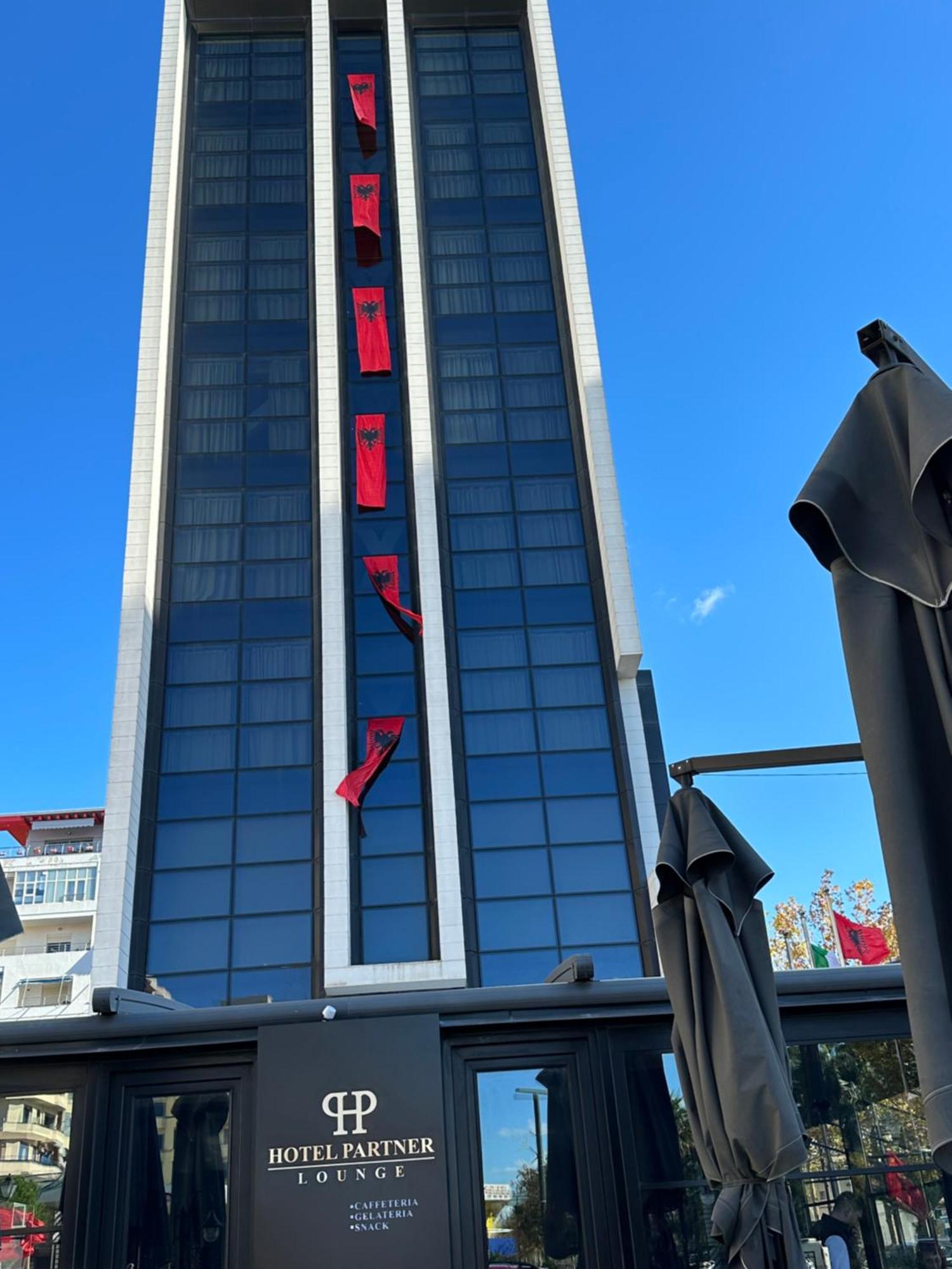 Hotel Partner & Spa Vlorë Екстериор снимка